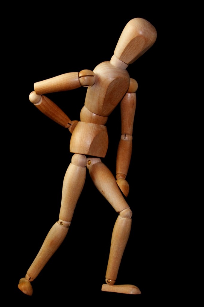 Figure Man To Stand Back Pain - WolfBlur / Pixabay